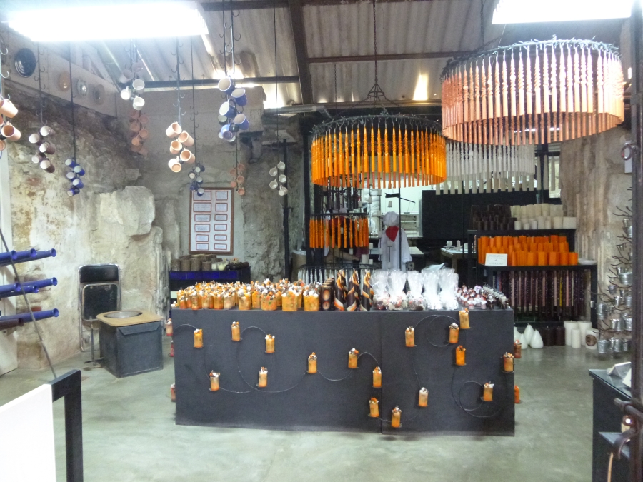 Candle Making Workshop in Casa de Santo Domingo
